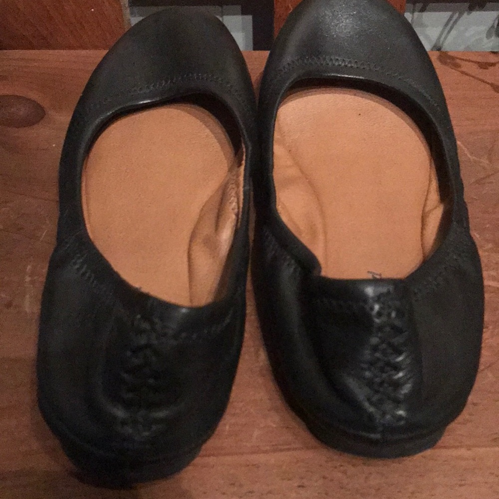 NWOT Lucky brand black slipons😎 - Picture 5 of 5